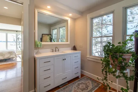 130 Lands End Road Derby VT 05829