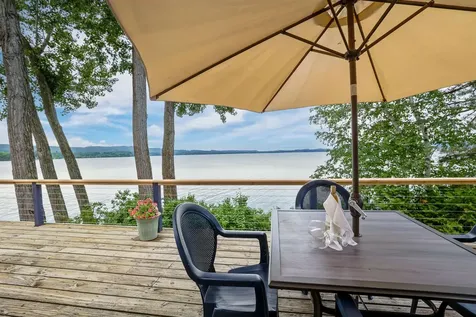 130 Lands End Road Derby VT 05829