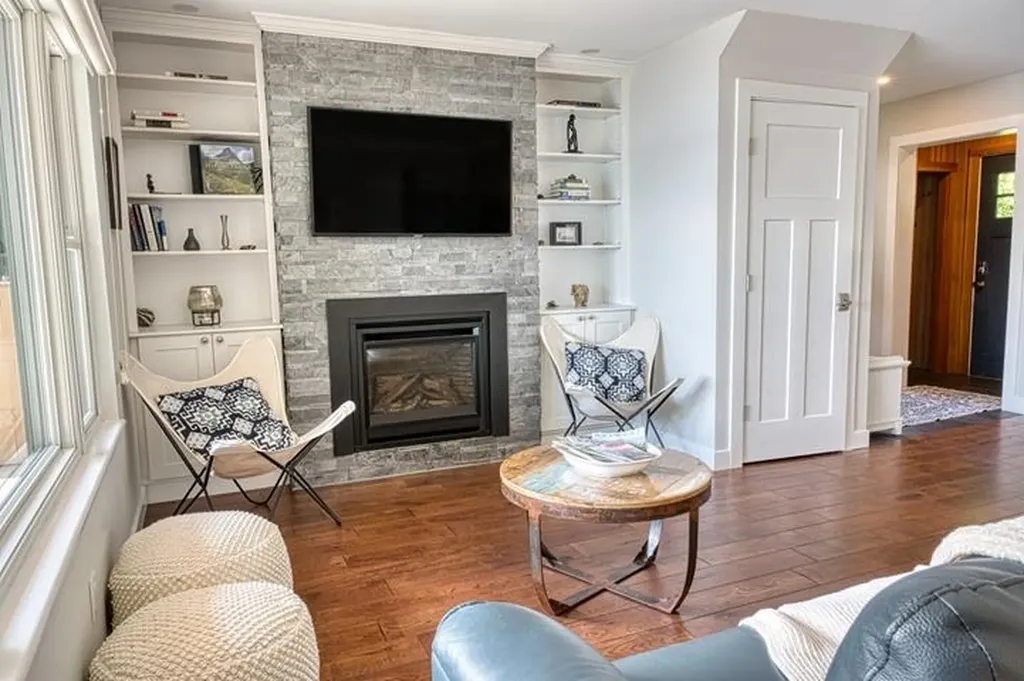 2214 Porters Point Road Colchester VT 05446