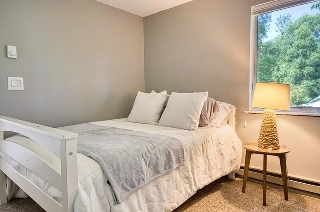 2214 Porters Point Road Colchester VT 05446