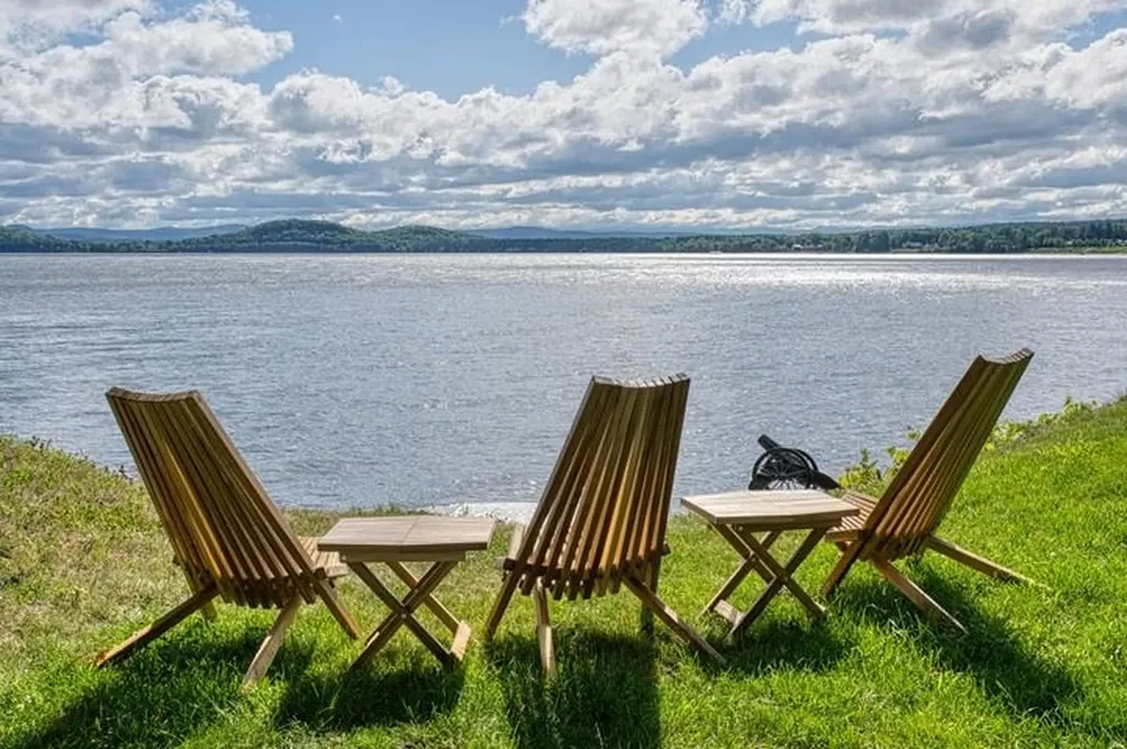 2214 Porters Point Road Colchester VT 05446