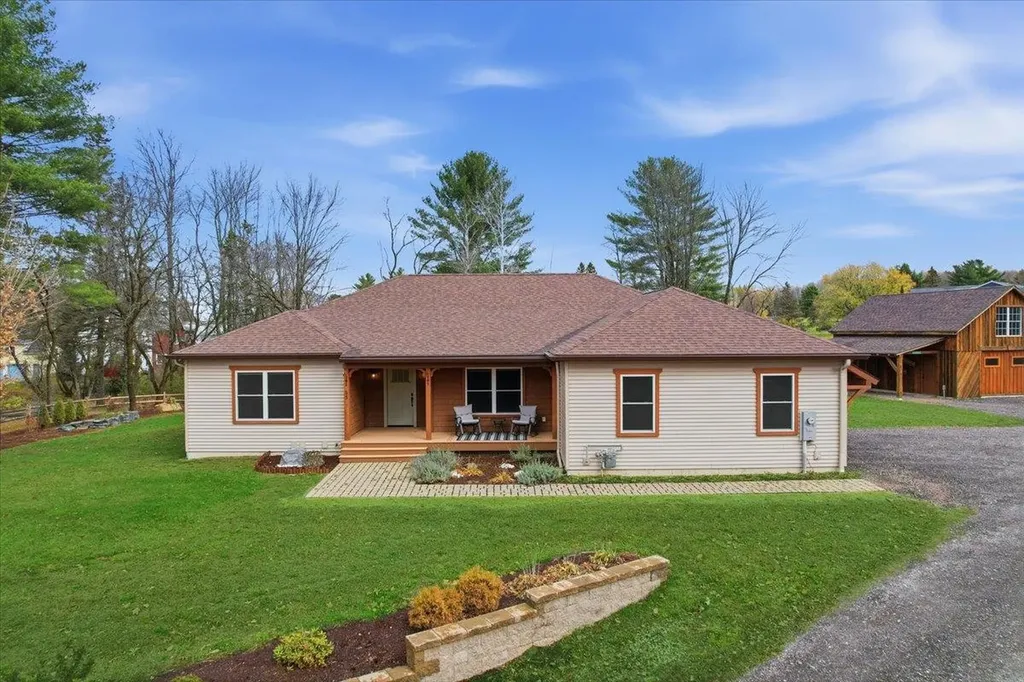 55-57 Lefebvre Lane Williston VT 05495