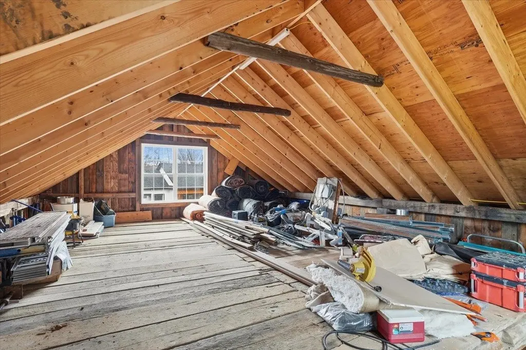 55-57 Lefebvre Lane Williston VT 05495