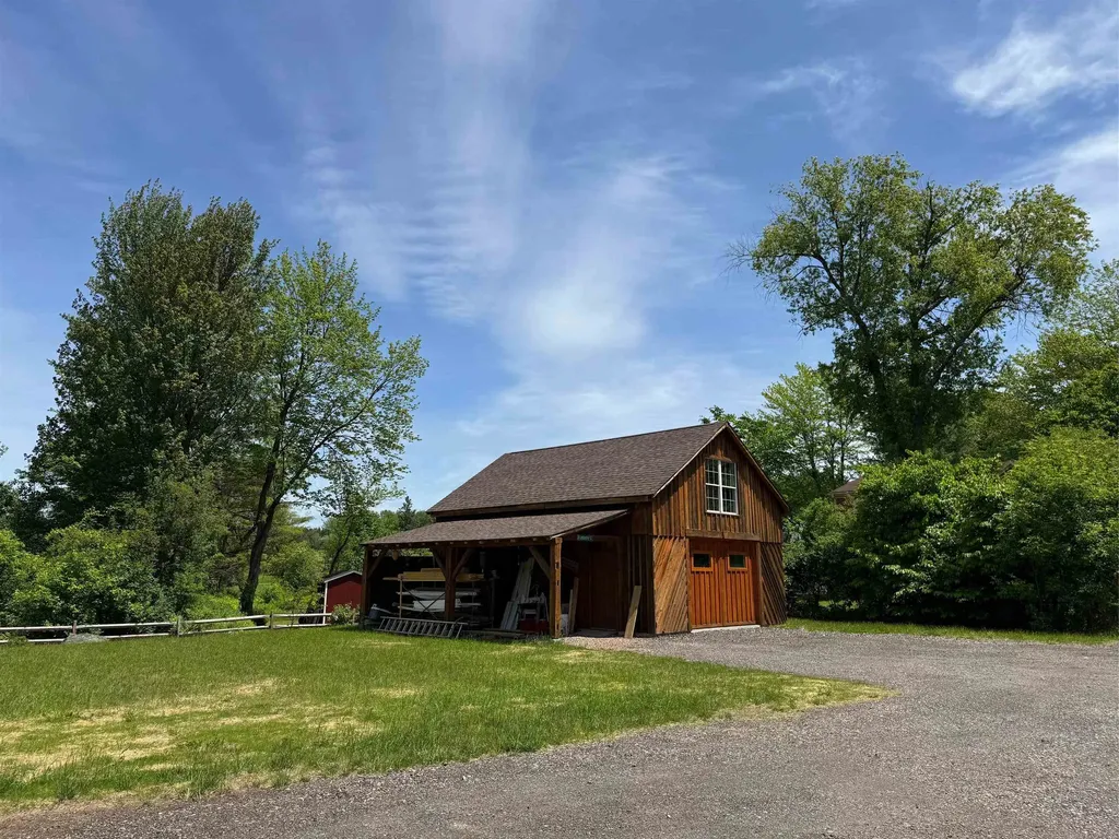 55-57 Lefebvre Lane Williston VT 05495