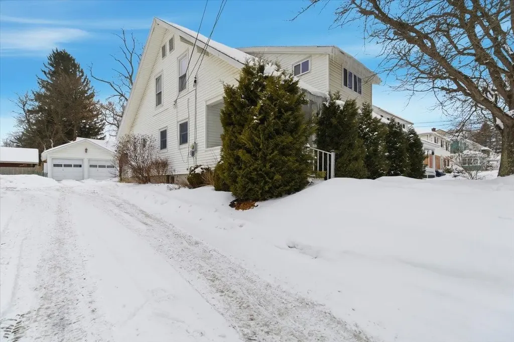 308 Elm Street Bennington VT 05201