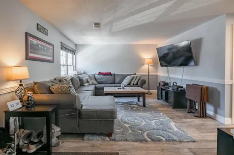 21 Arlington Street Merrimack NH 03054