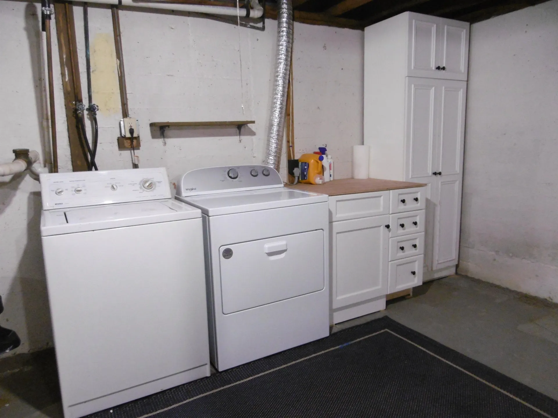 7 Seabee Street Bedford NH 03110