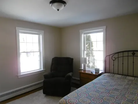 7 Seabee Street Bedford NH 03110