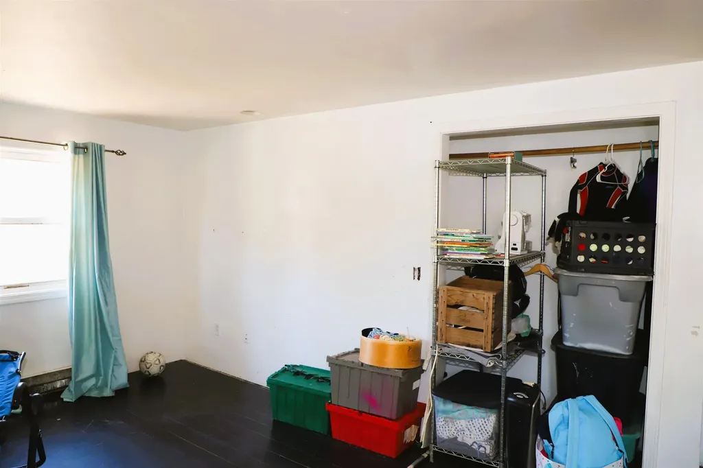 85 Parker Hill Road Rockingham VT 05101