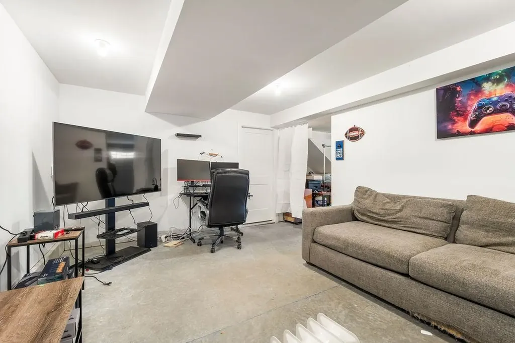 62 Green Road Newmarket NH 03857