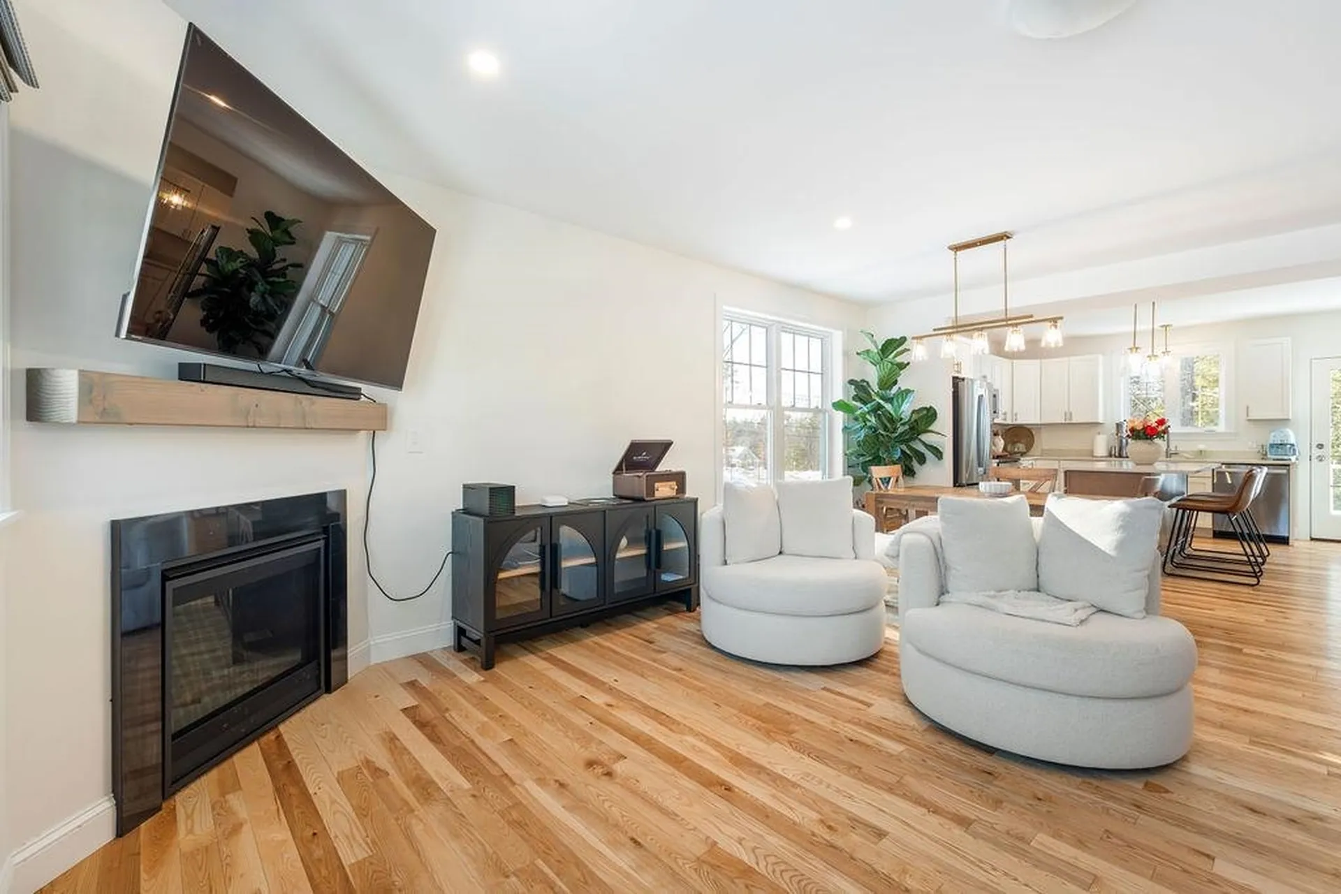 62 Green Road Newmarket NH 03857