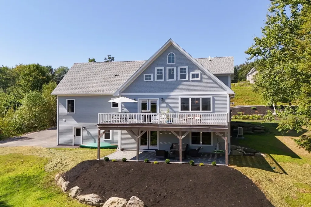 47 Clover Ridge Road Meredith NH 03253