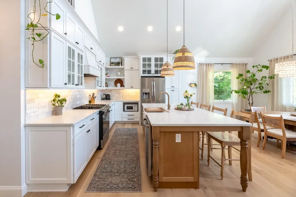 47 Clover Ridge Road Meredith NH 03253