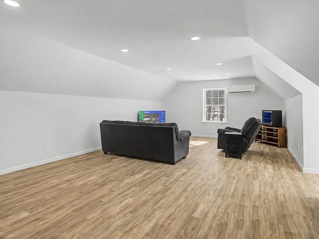 130 Wildwood Drive Georgia VT 05468