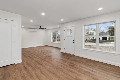 24 Upper Gilman Street St. Albans City VT 05478