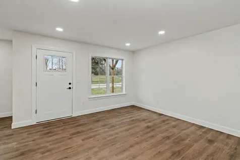 24 Upper Gilman Street St. Albans City VT 05478