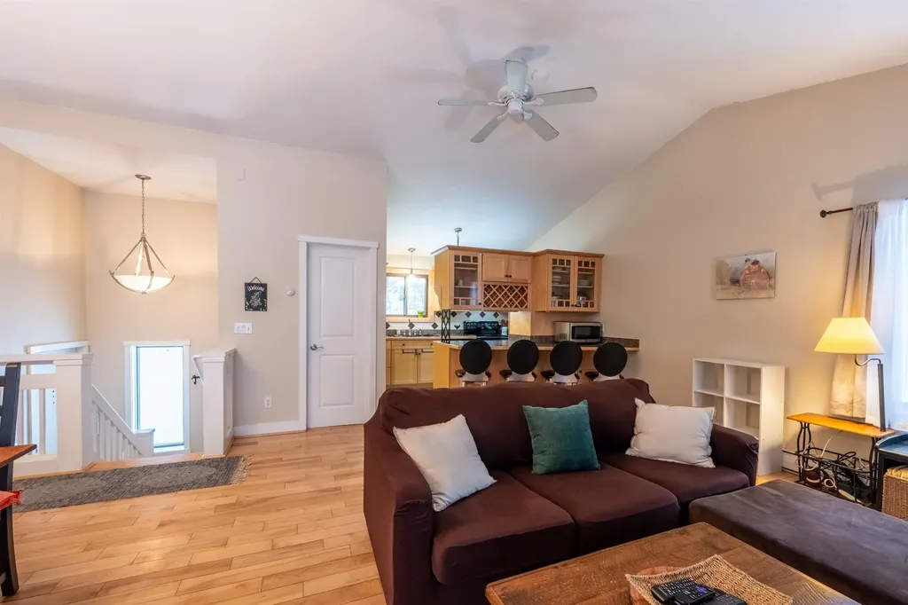 1299 Quechee Main Street Hartford VT 05059