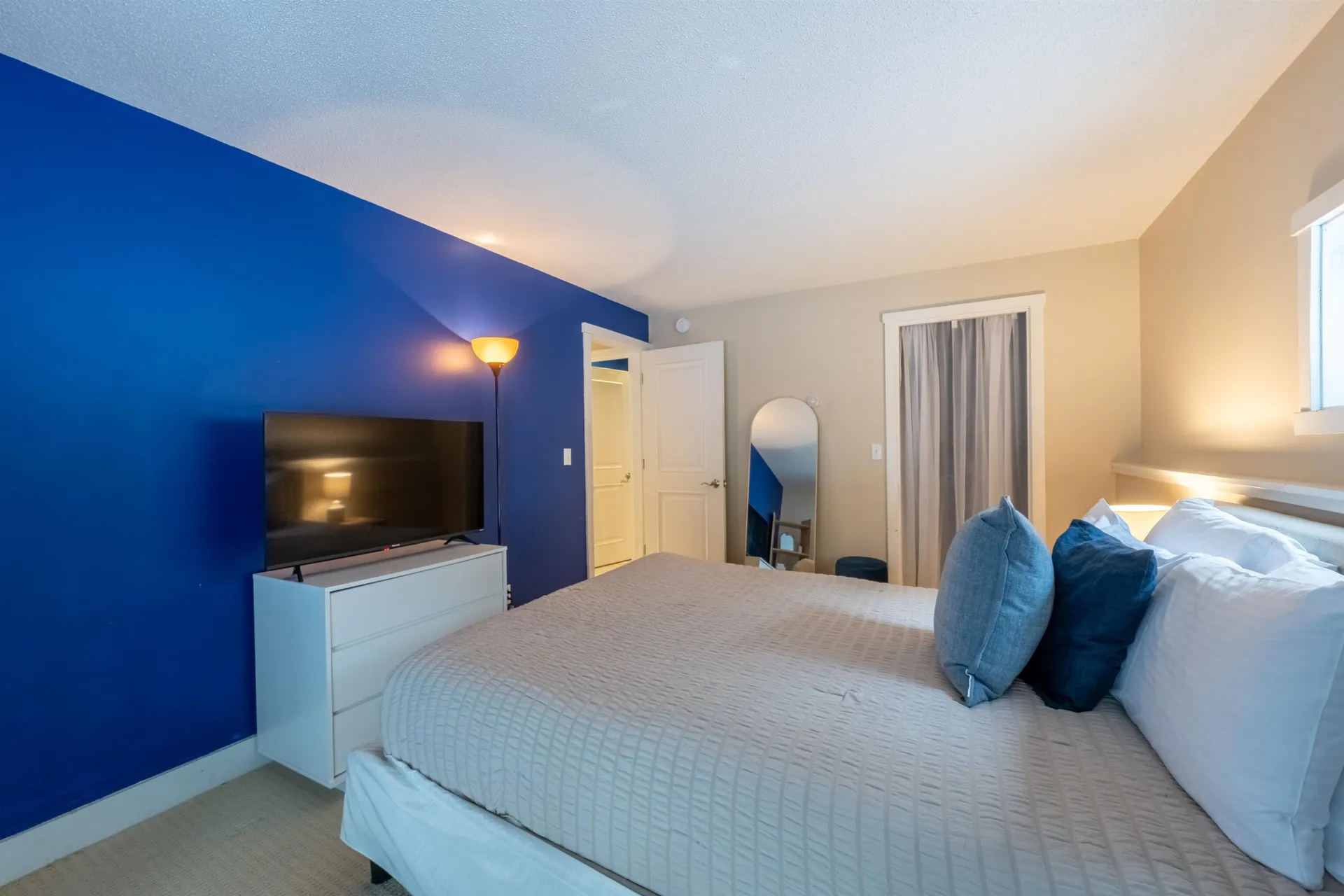 1299 Quechee Main Street Hartford VT 05059