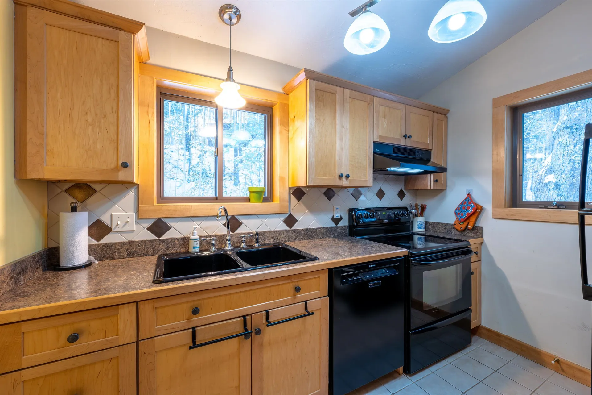 1299 Quechee Main Street Hartford VT 05059