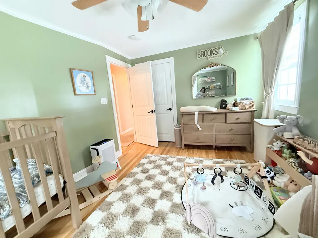 15 Dover Street Nashua NH 03063