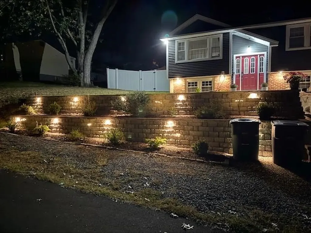 15 Dover Street Nashua NH 03063