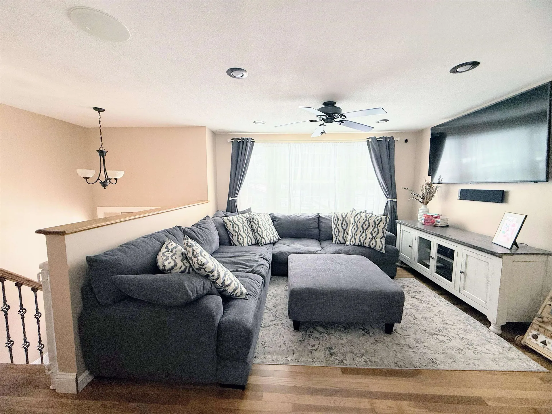 15 Dover Street Nashua NH 03063