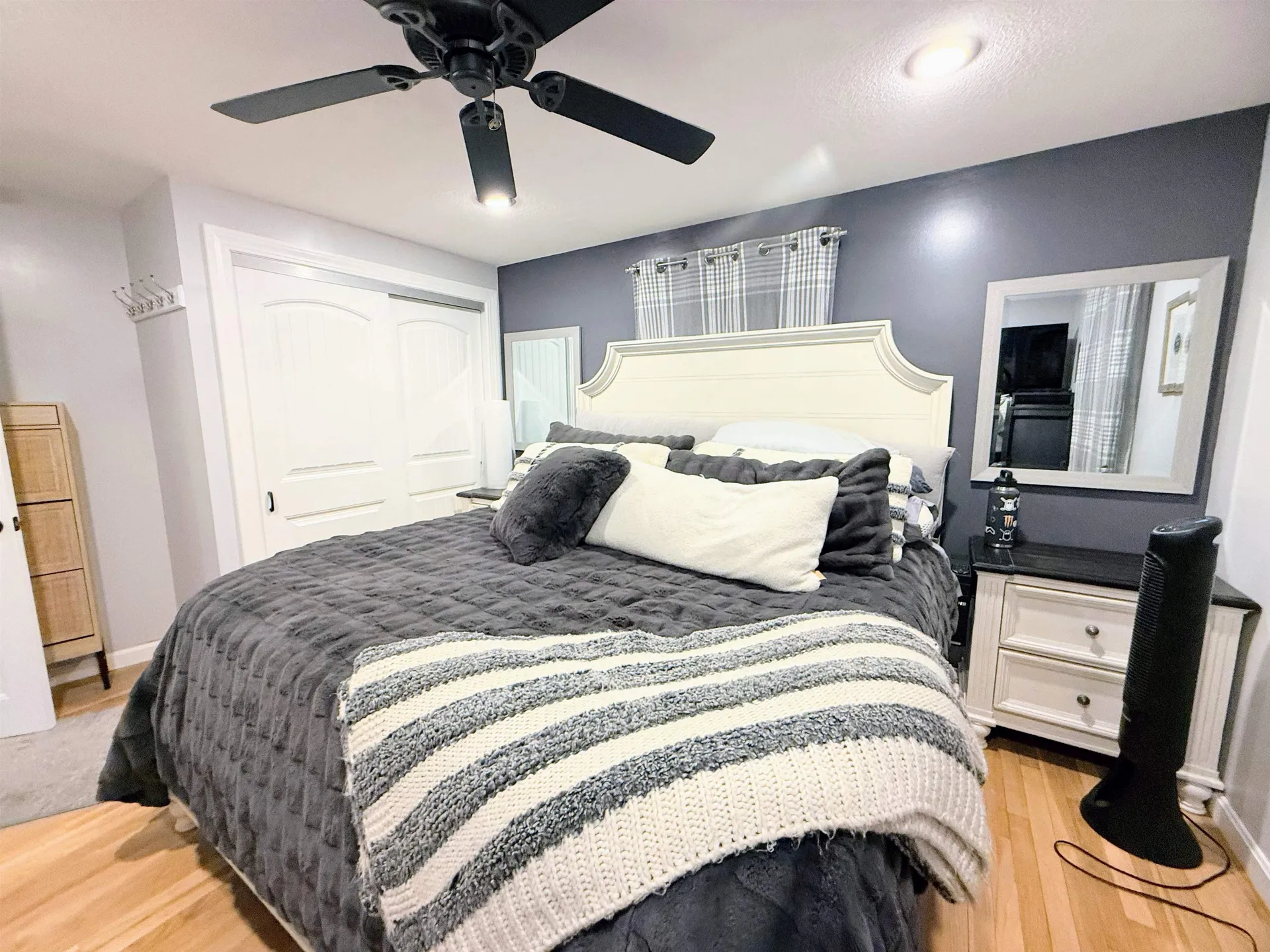 15 Dover Street Nashua NH 03063