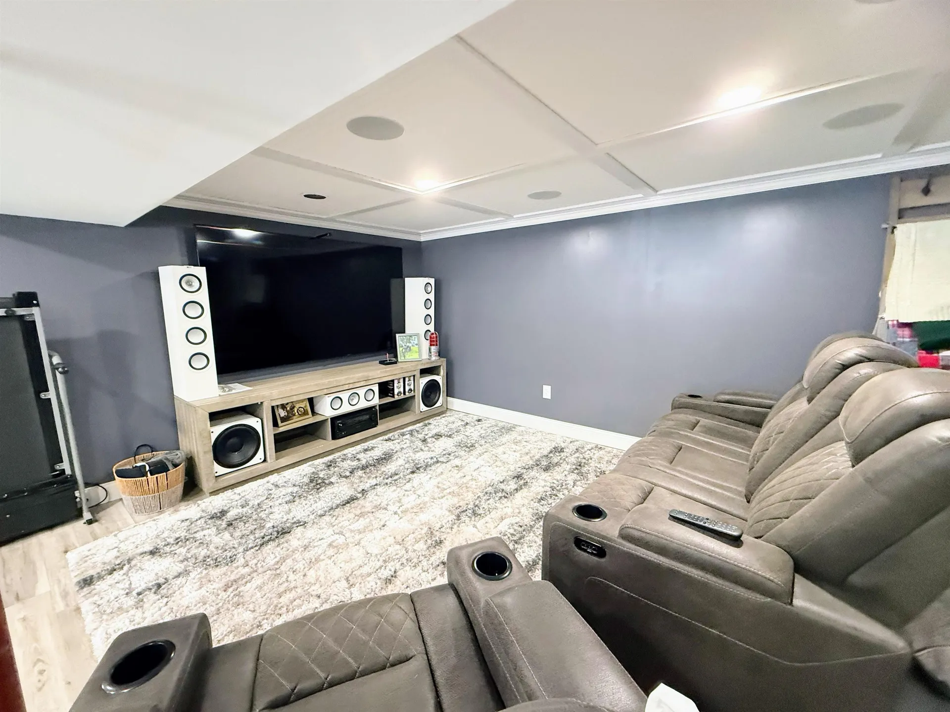 15 Dover Street Nashua NH 03063