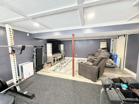 15 Dover Street Nashua NH 03063