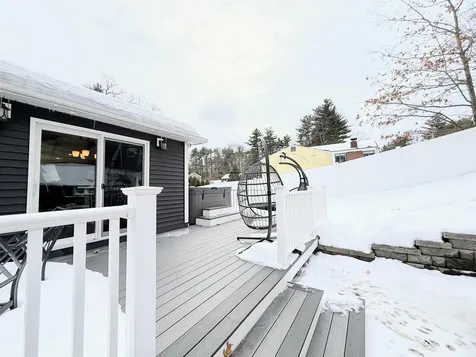 15 Dover Street Nashua NH 03063