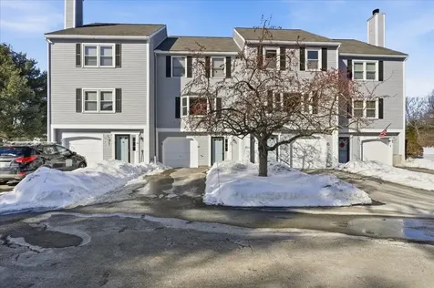 15 Shoal Creek Road Hudson NH 03051