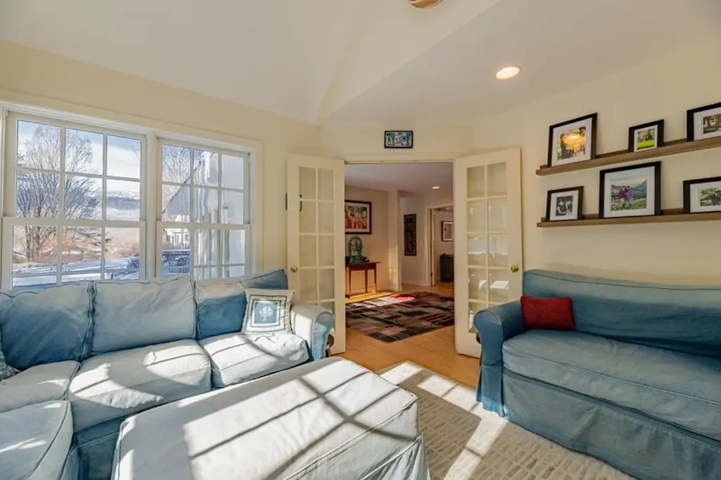 255 Hemlock Ridge Road Manchester VT 05255