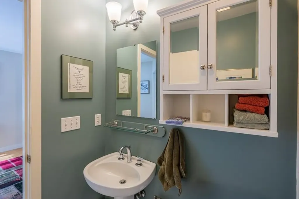 255 Hemlock Ridge Road Manchester VT 05255