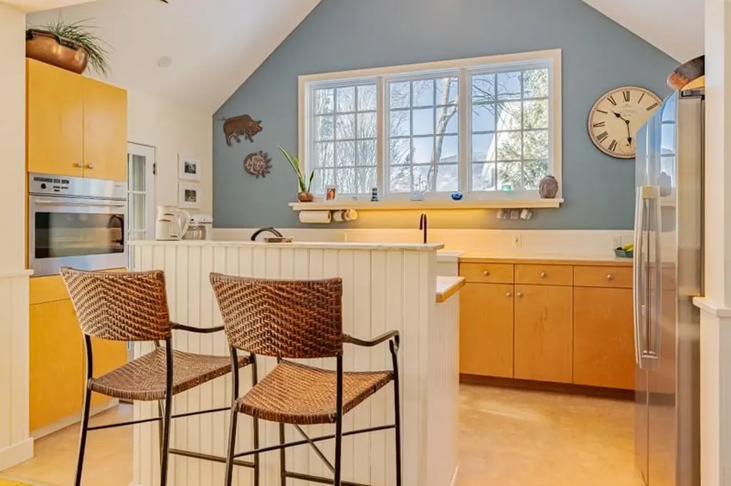 255 Hemlock Ridge Road Manchester VT 05255