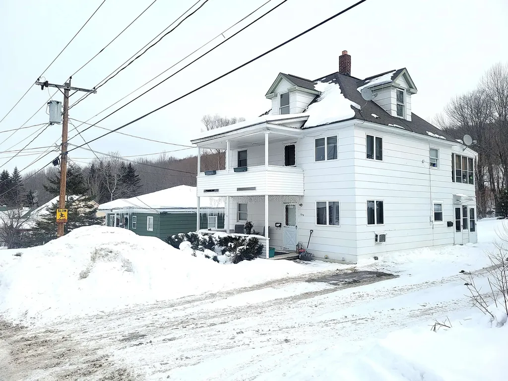 744 Kent Street Berlin NH 03570