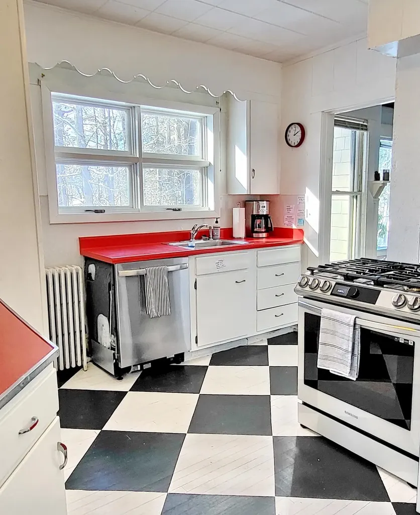 2480 Main Street Bethlehem NH 03574