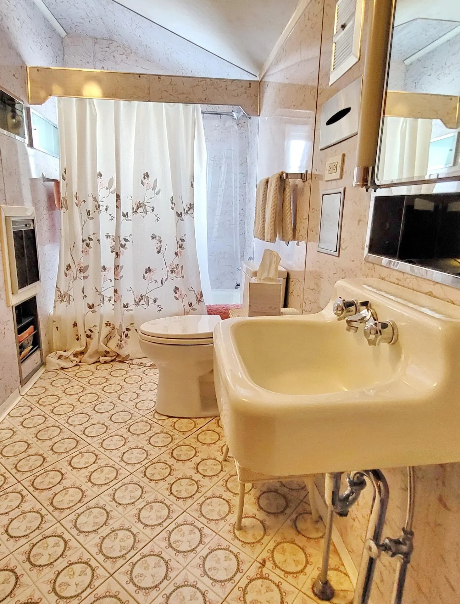 2480 Main Street Bethlehem NH 03574