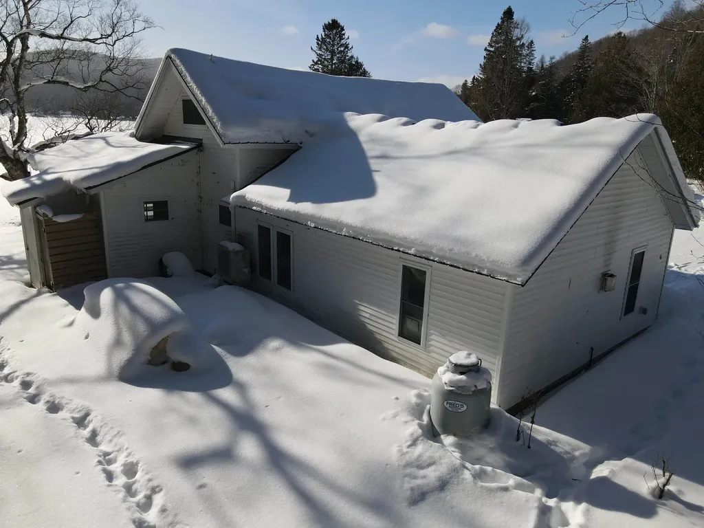 41 Danforth Road Glover VT 05839
