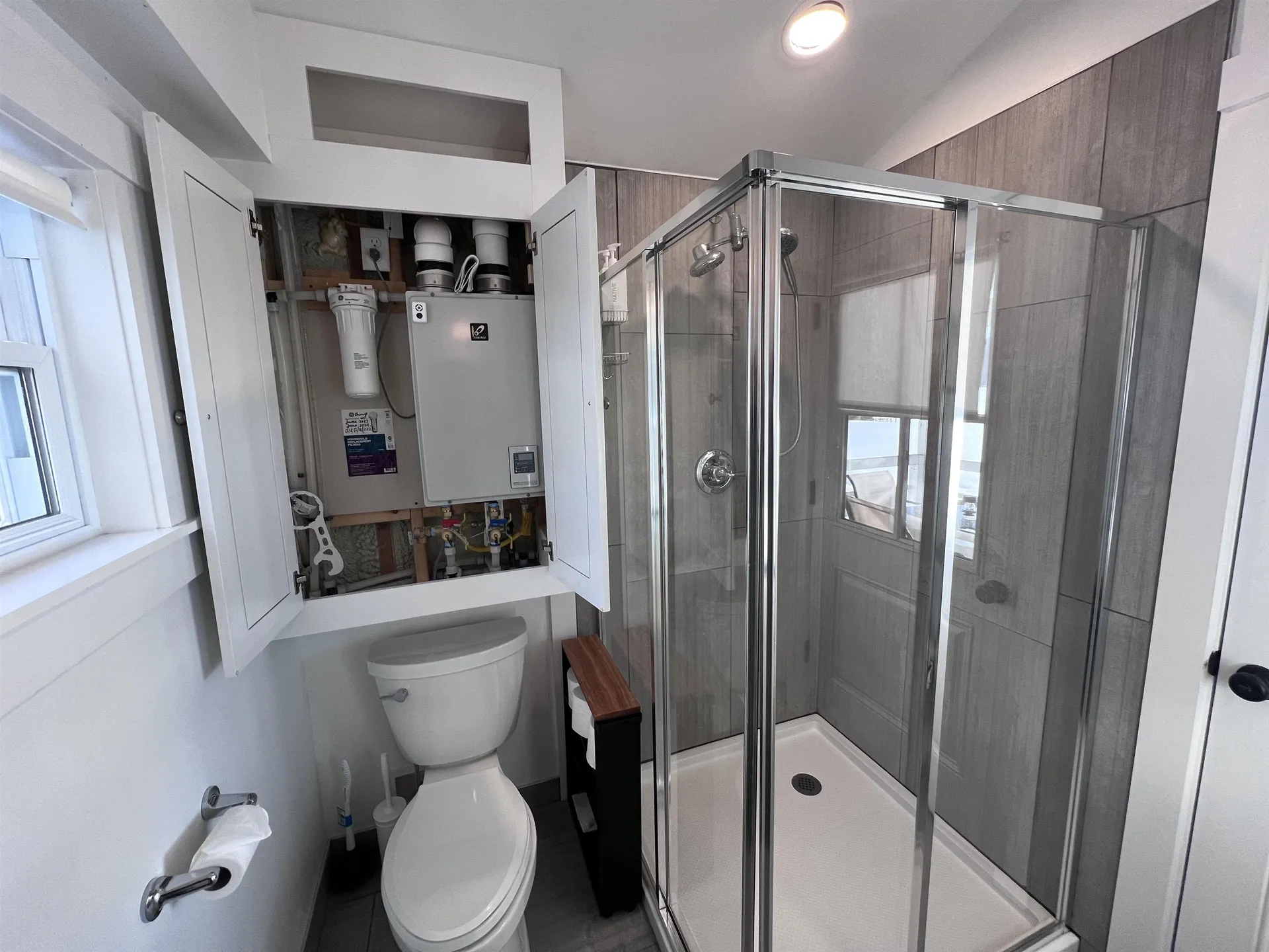 41 Danforth Road Glover VT 05839