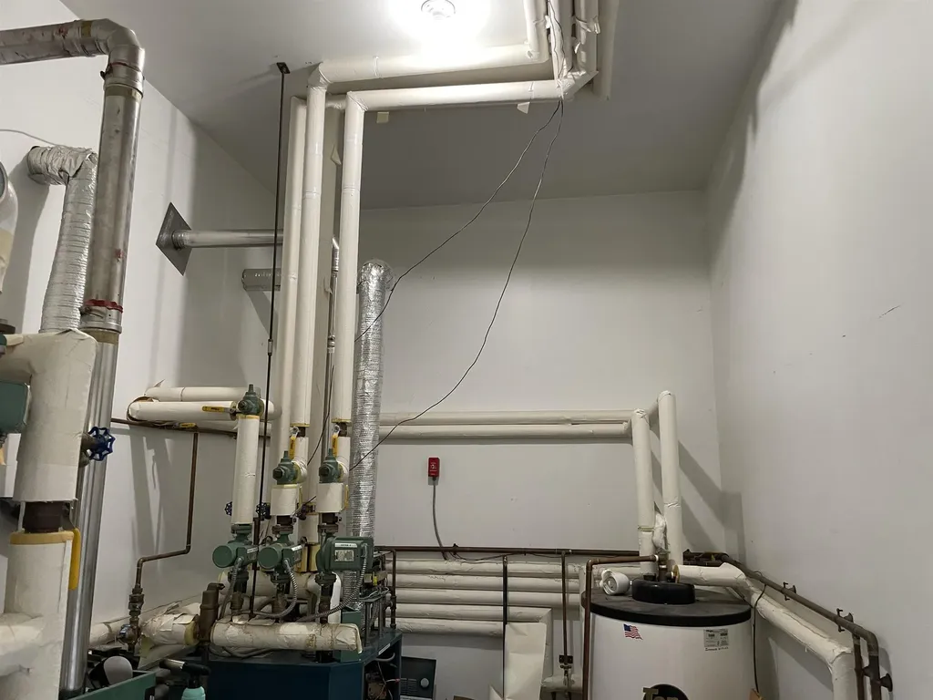 100 Cherry Tree Hill Lane Barton VT 05822