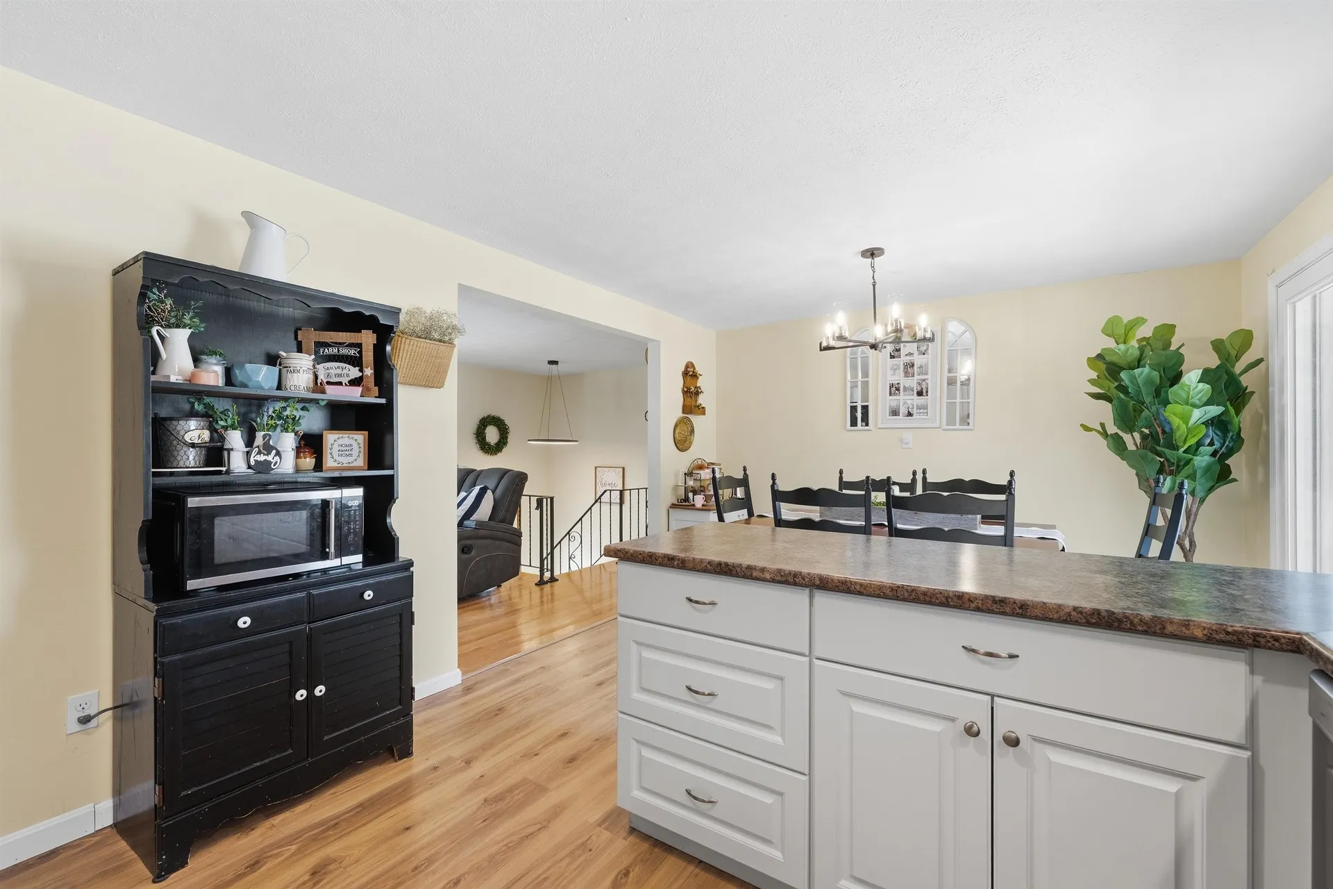 15 Joanne Drive Hooksett NH 03106