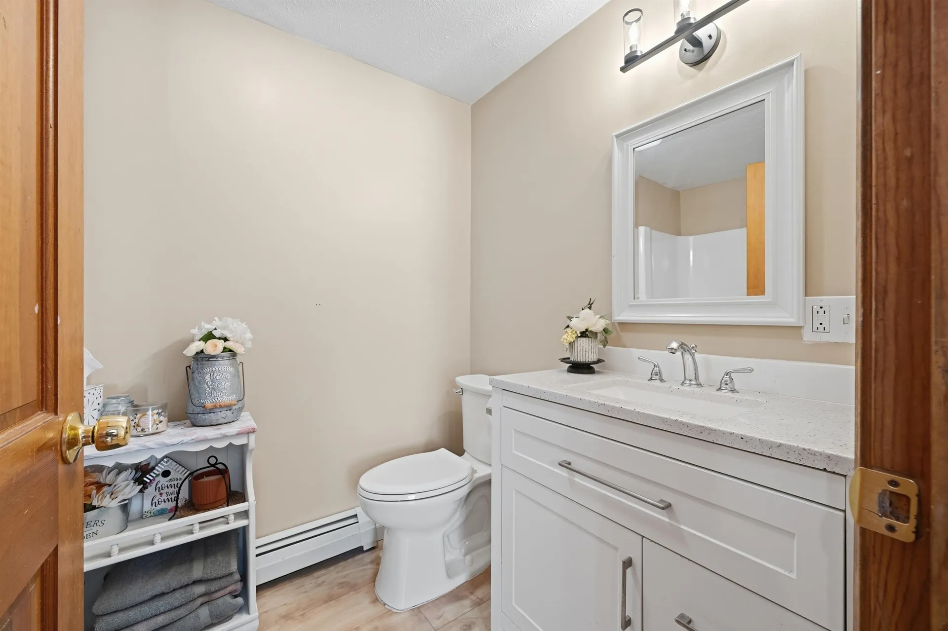 15 Joanne Drive Hooksett NH 03106