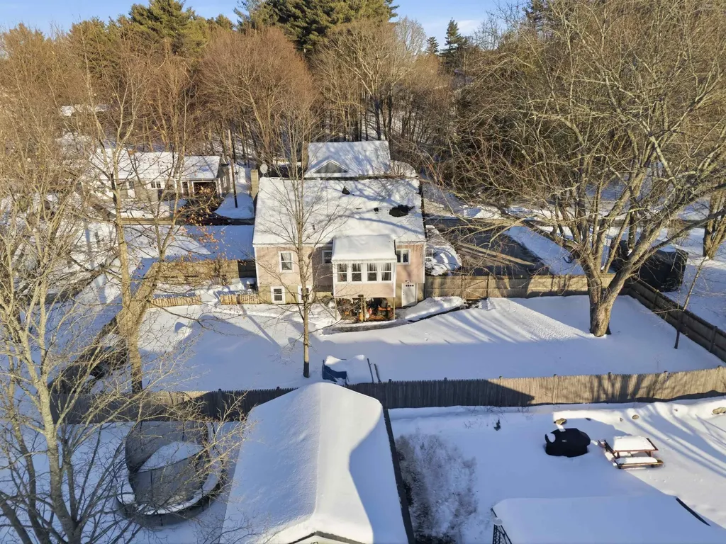 7 Oak Street Allenstown NH 03275