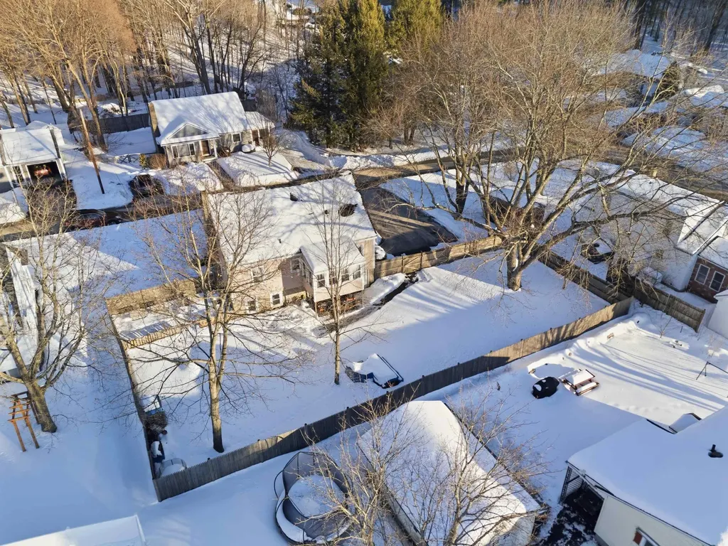 7 Oak Street Allenstown NH 03275