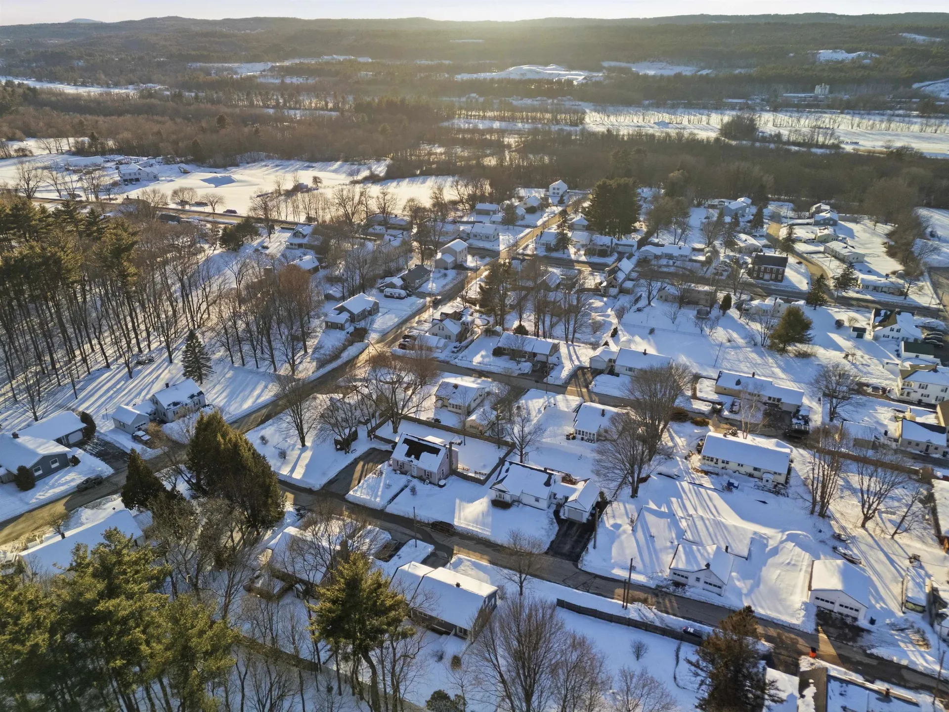 7 Oak Street Allenstown NH 03275