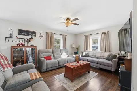 7 Oak Street Allenstown NH 03275