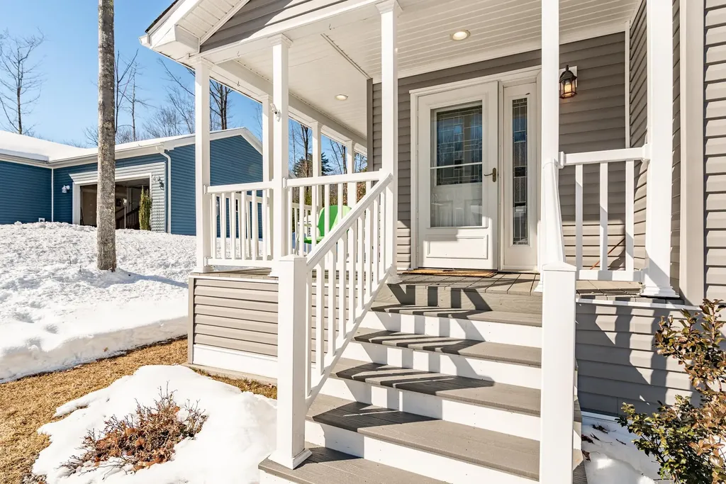 56 Big Bear Road Rochester NH 03868