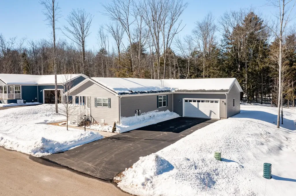 56 Big Bear Road Rochester NH 03868