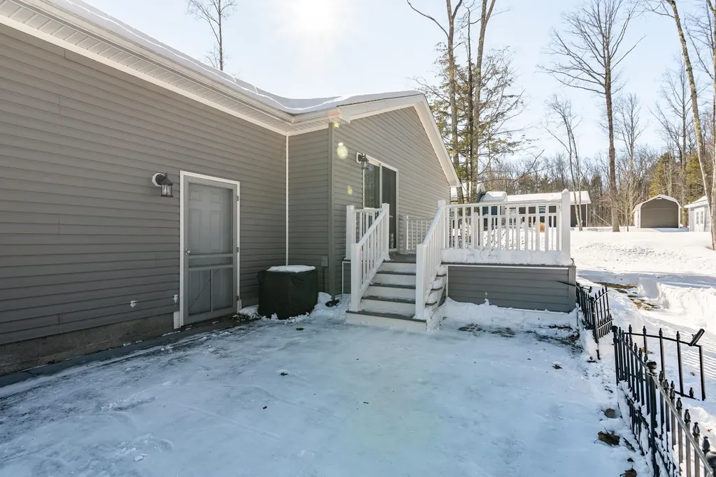 56 Big Bear Road Rochester NH 03868