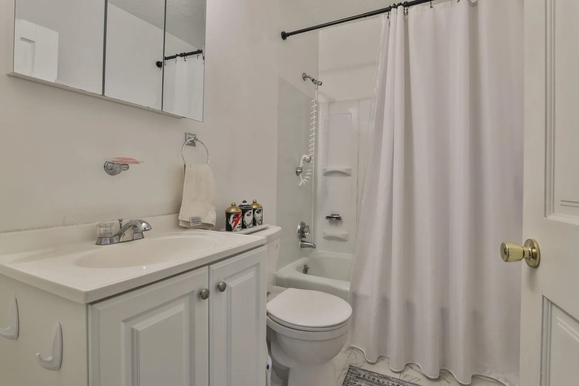 97 Dearborn Street Manchester NH 03103